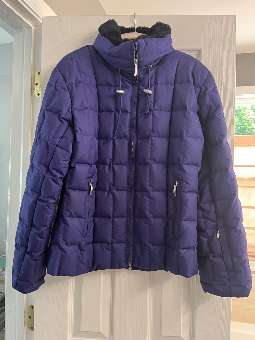 Women's Quilted Purple Puffer Jacket with Faux Fur Trim